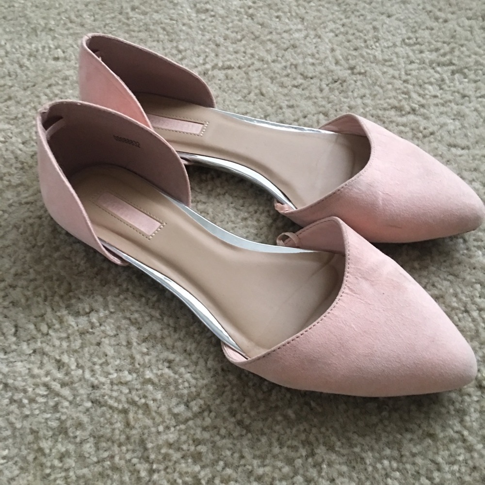 Pointed flat